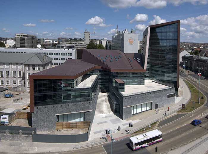 英國普利茅斯大學(xué)校景1 英國普利茅斯大學(xué)校景1